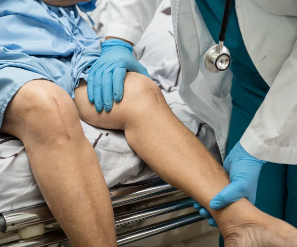 Cuánto Cobra un Especialista en Prótesis de Rodilla en Guadalajara, Jal